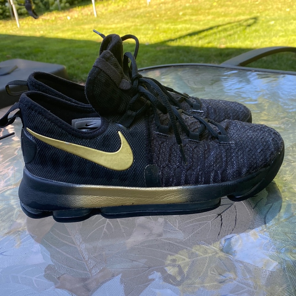 Nike “KD’s” - Boys Size 6Y, Black / Gold.